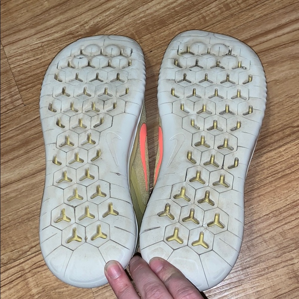 Nike Free RN Sneakers - Picture 8 of 8
